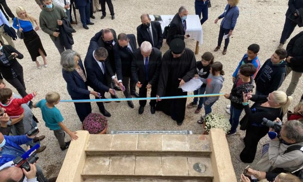 Λαμπρά εγκαίνια των αθλητικών εγκαταστάσεων της "Kιβωτού" στο Αίπος